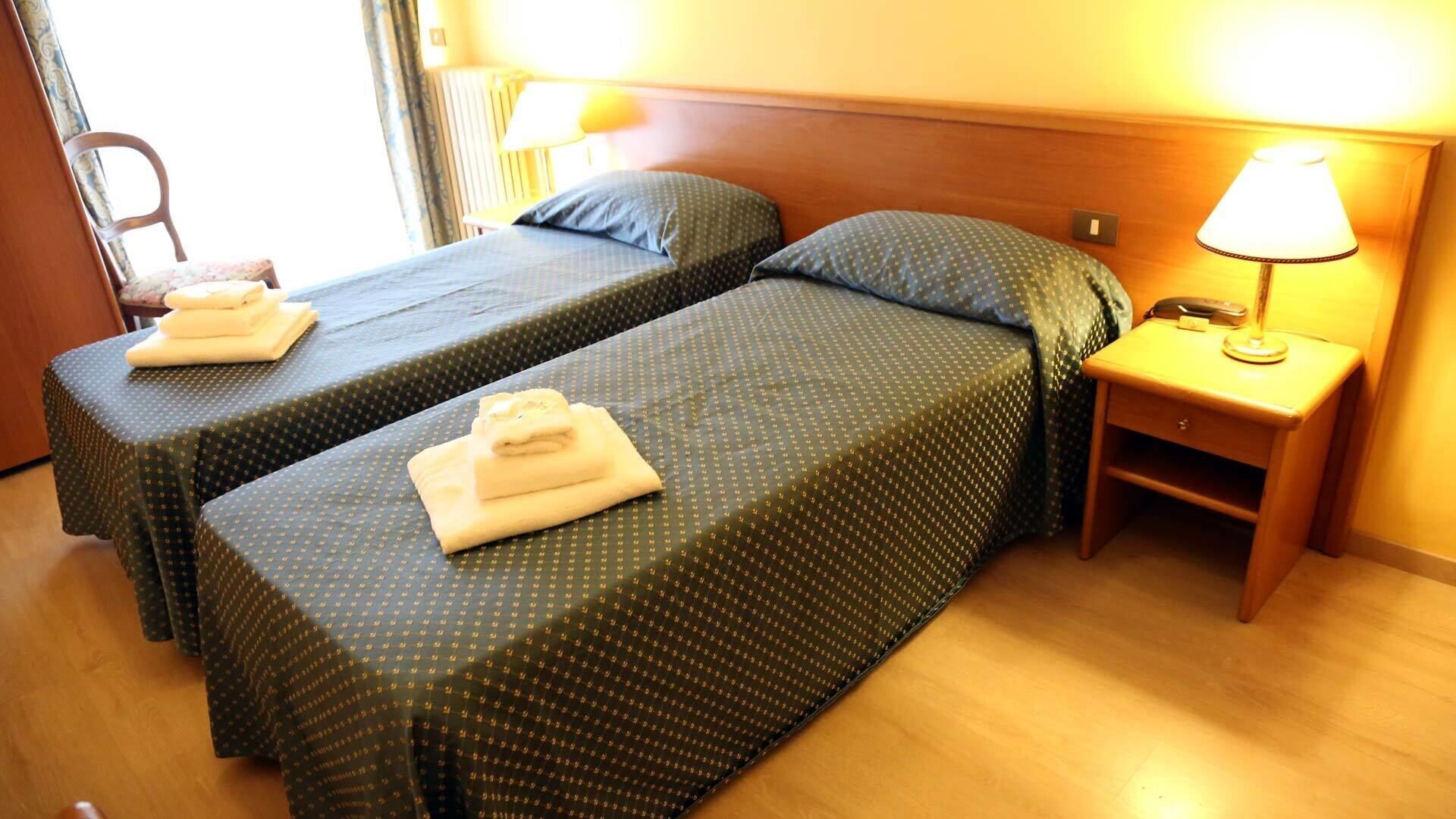 โฮเต็ล กาซา รอสซา Hotel มอนเตกาตินี แตร์เม ภายนอก รูปภาพ